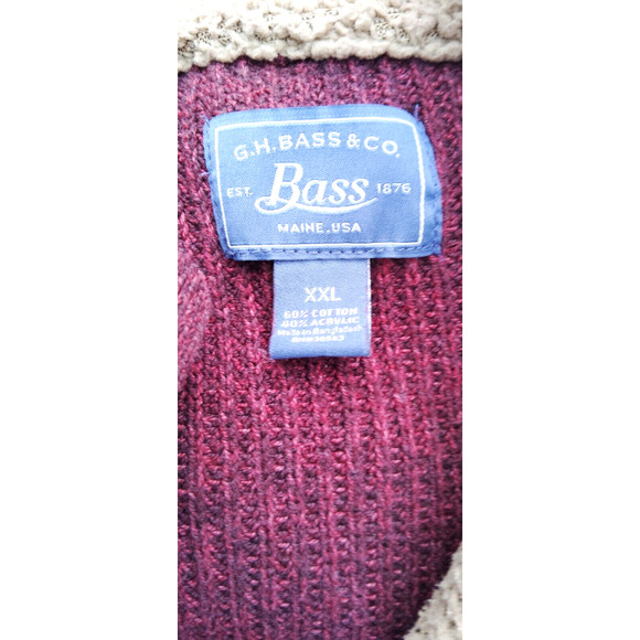 G.H. Bass & Company 1/4 Button Red Wine Colored Henley - Picture 3 of 7